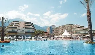 Hotel Queens Park 5*